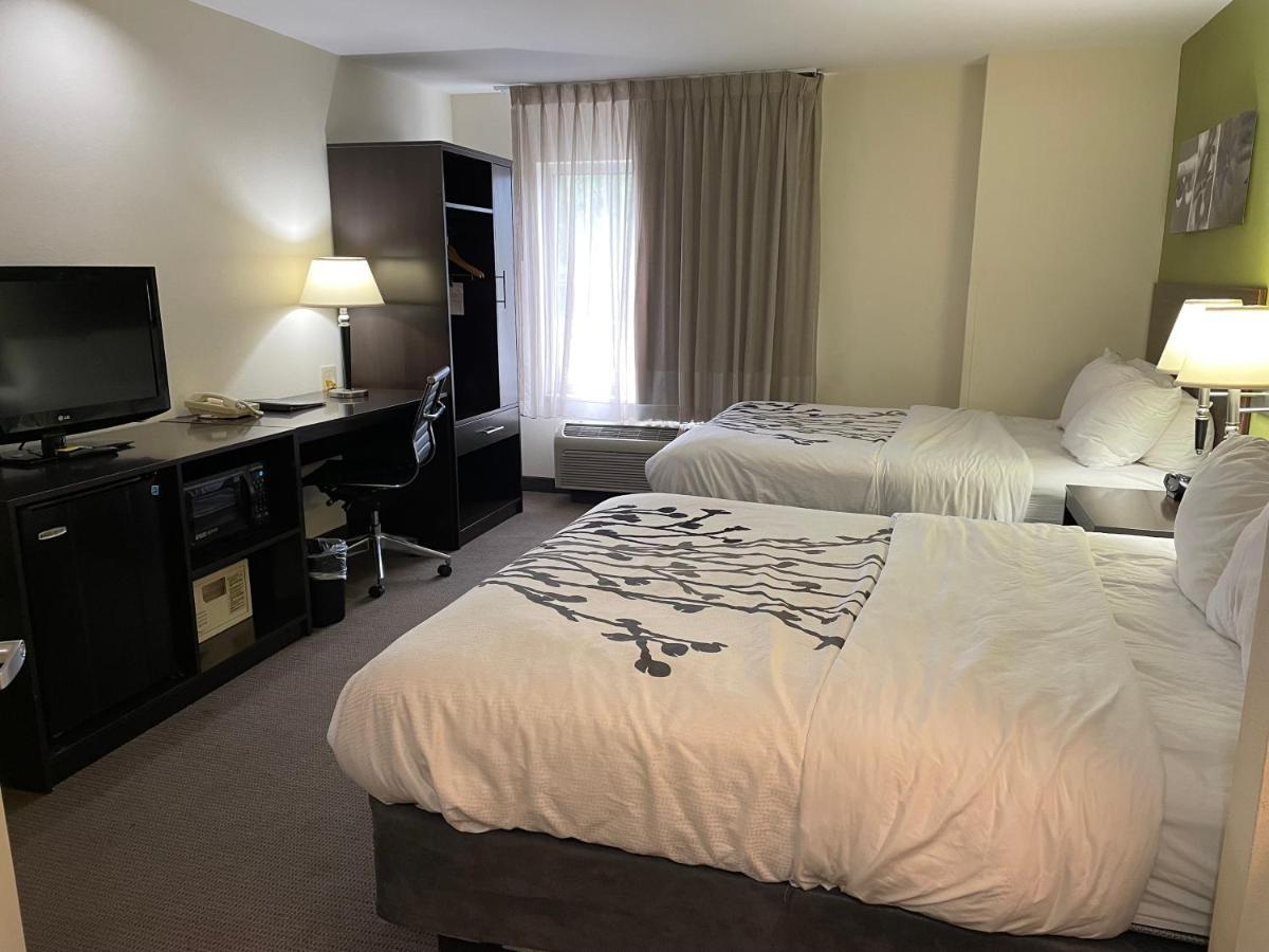 Sleep Inn Raleigh Durham Airport Bagian luar foto