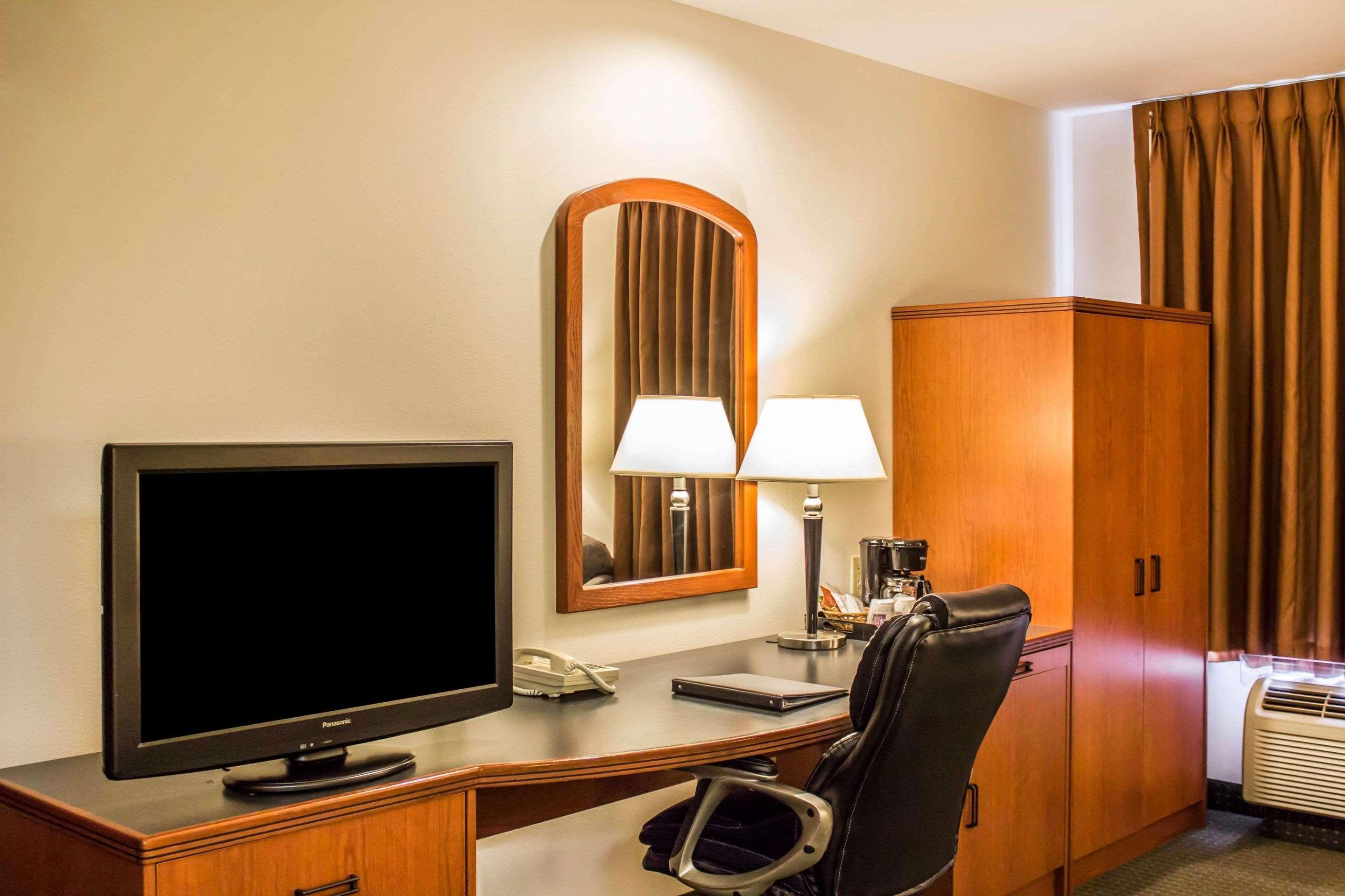 Sleep Inn Raleigh Durham Airport Bagian luar foto