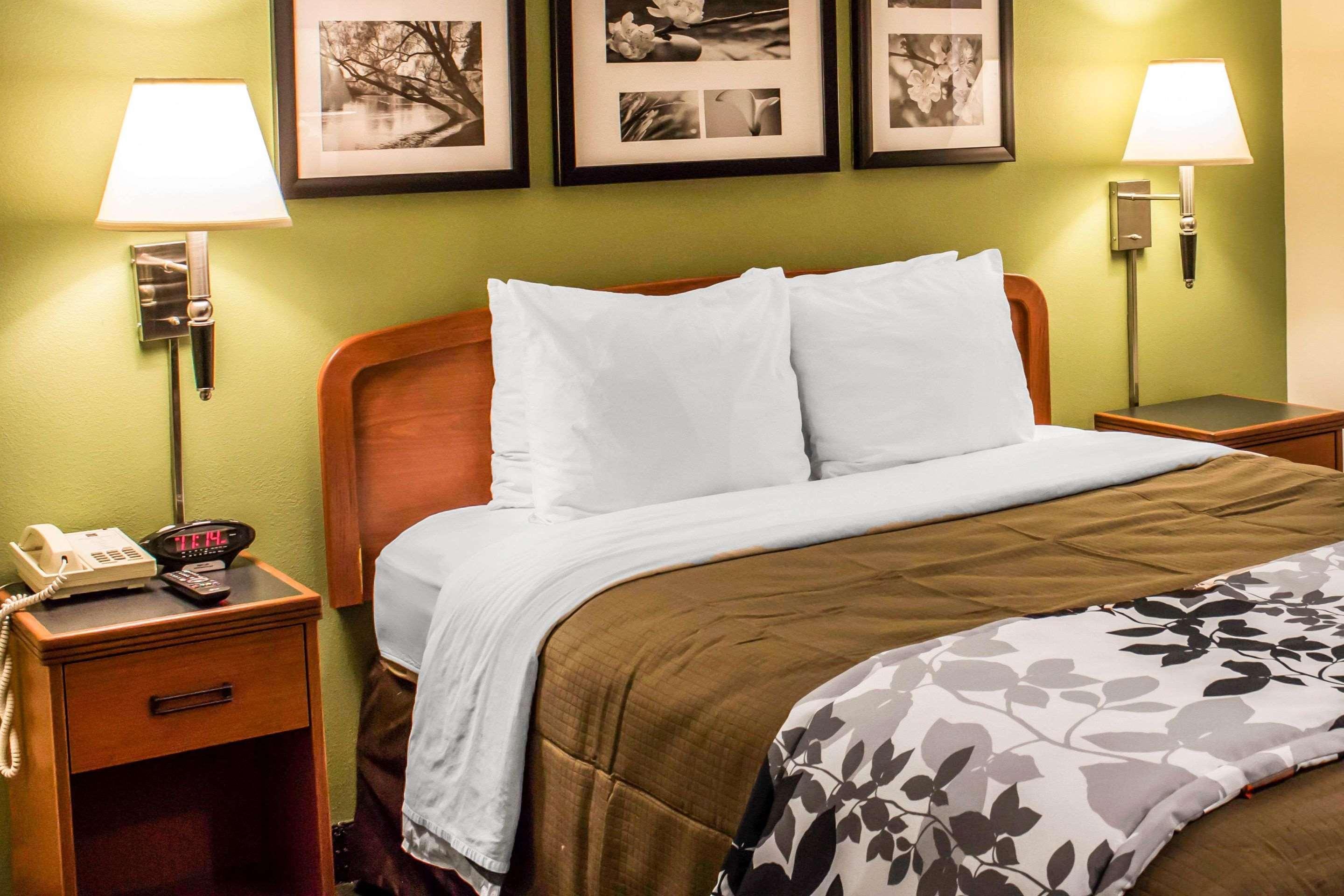 Sleep Inn Raleigh Durham Airport Bagian luar foto