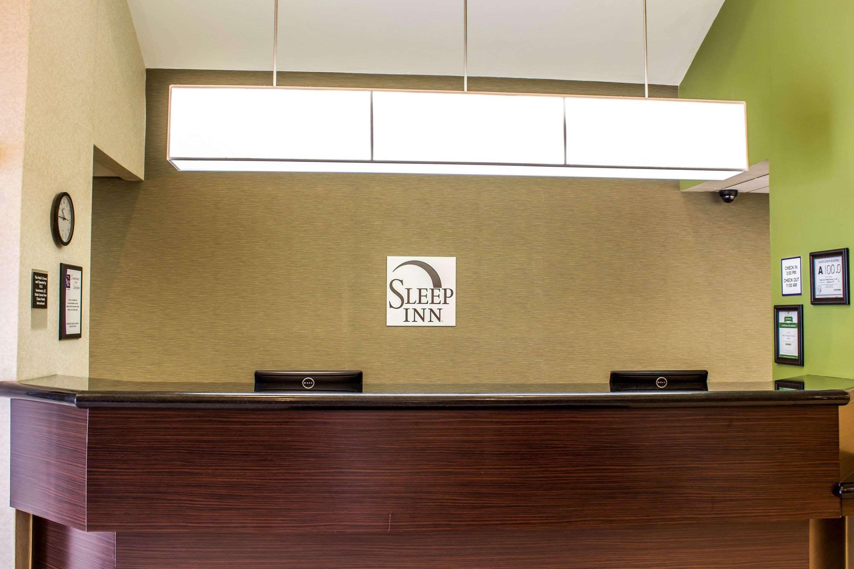 Sleep Inn Raleigh Durham Airport Bagian luar foto